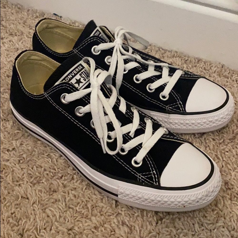 Women CONVERSE!